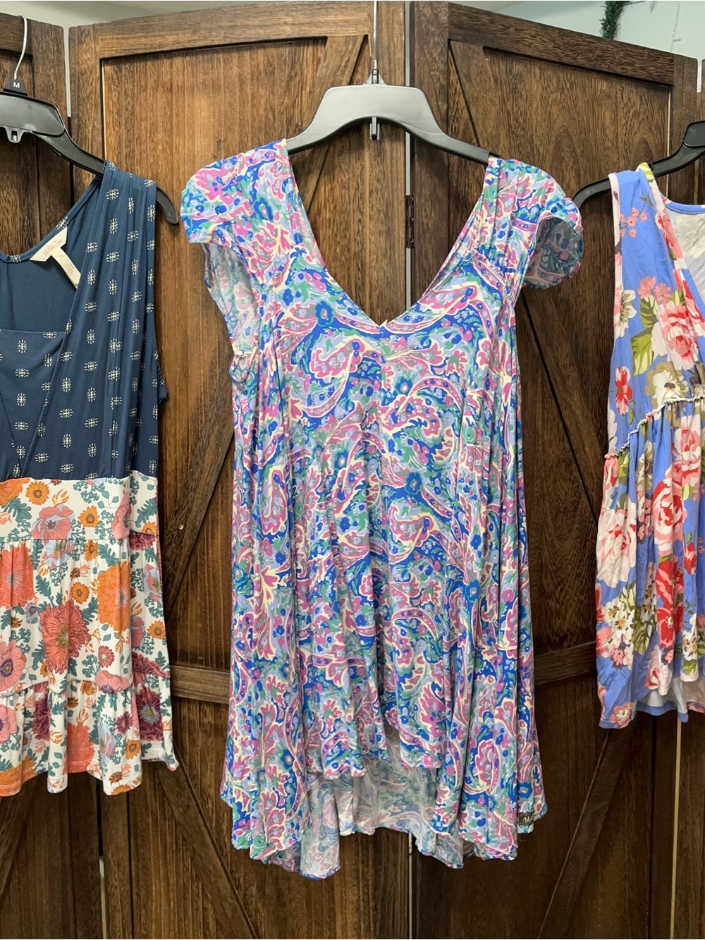 3 Matilda Jane Pink Blue Paisley V-Neck Swing Tunic